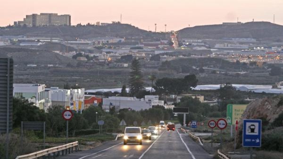 Imagen de la carretra A1000.