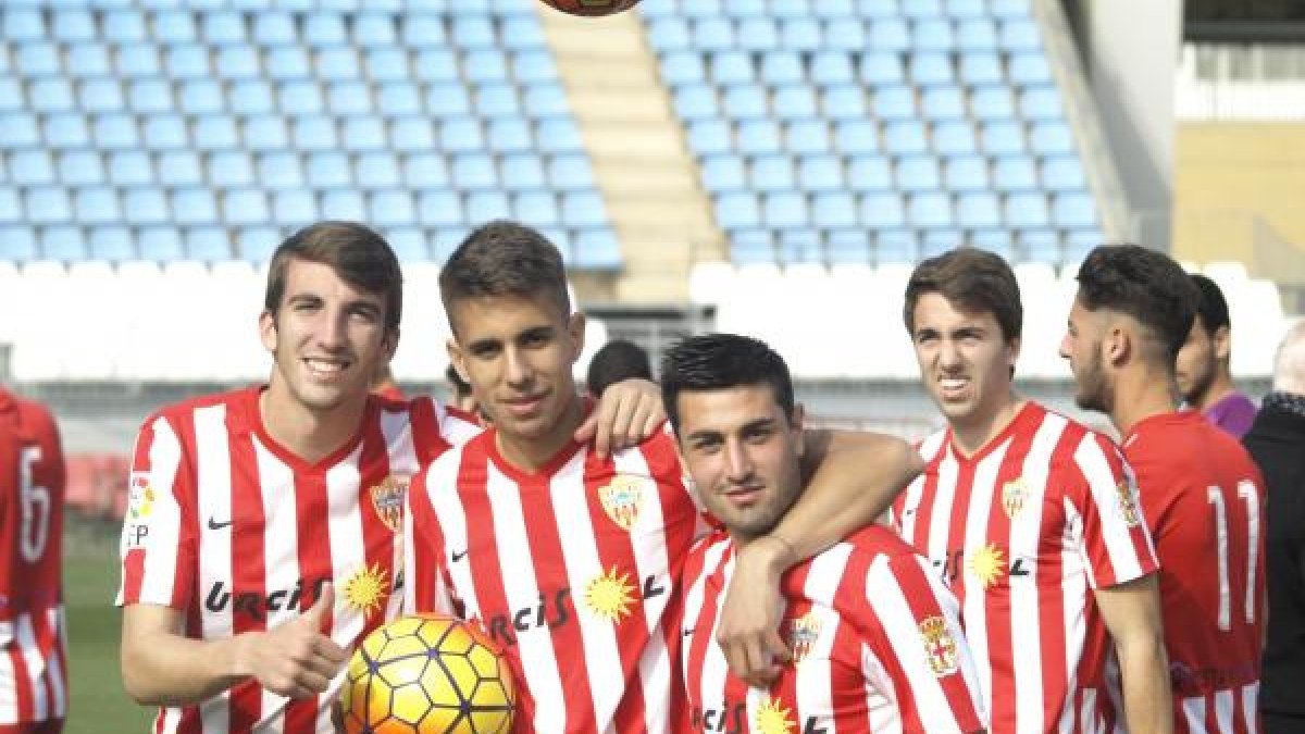 Pérez, Guirao y Pastor después de la foto oficial.