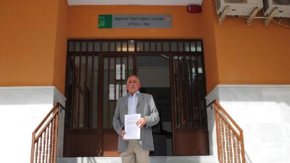 Pedro Llamas, en una foto de archivo, ante los juzgados