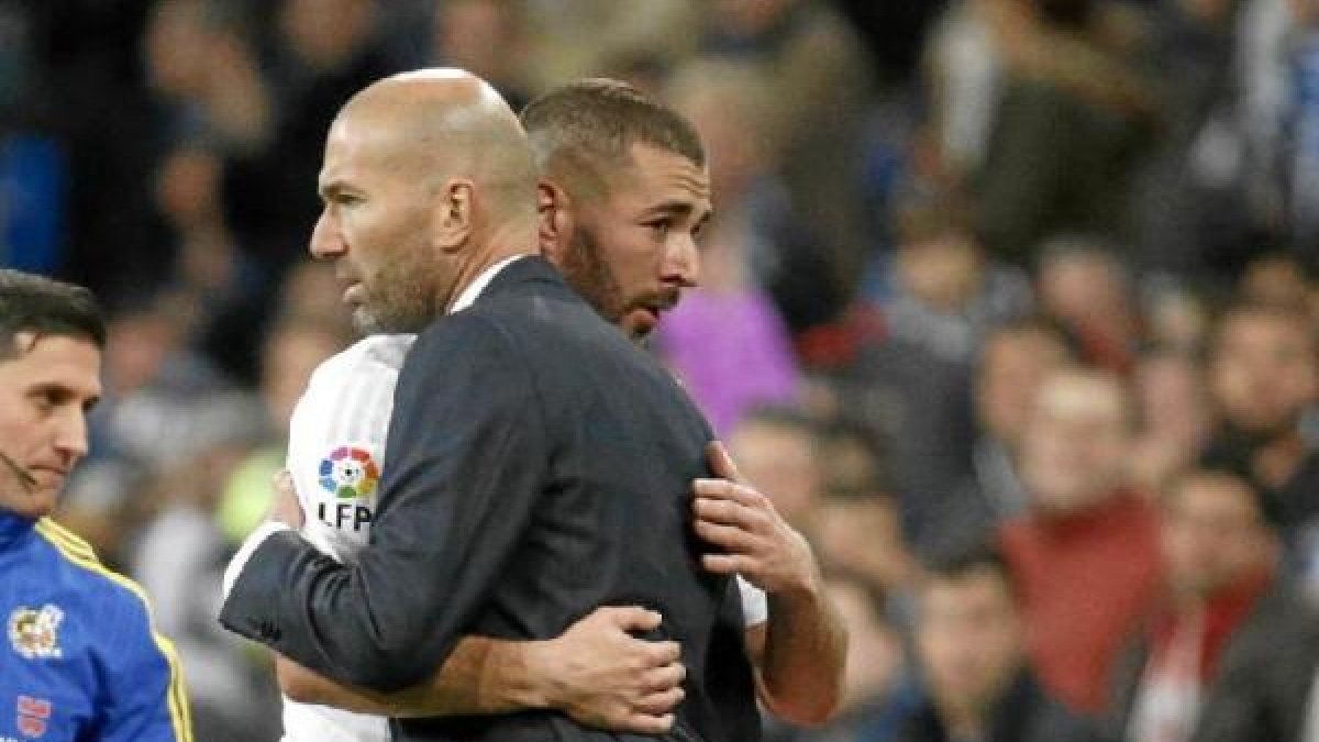 Zidane no da la Liga por perdida.