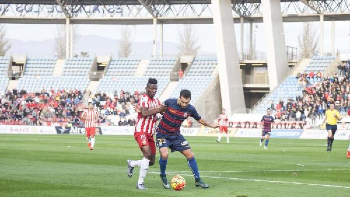 Jonathan Zongo en el partido contra el Llagostera.