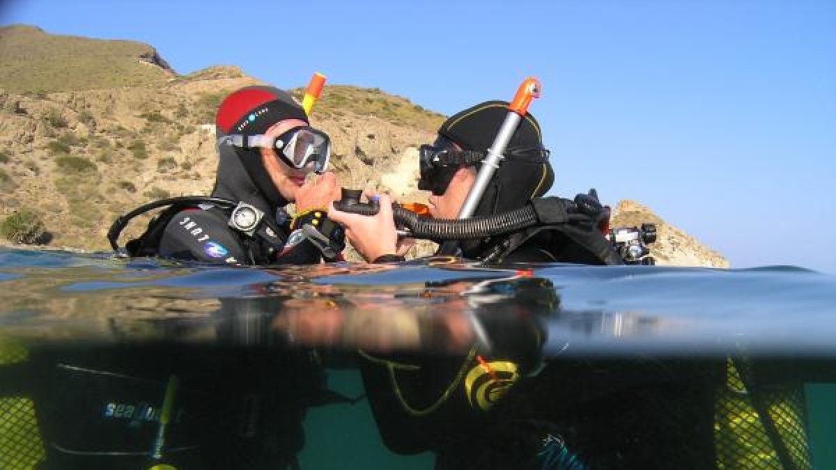 Buceo en las aguas de San José.