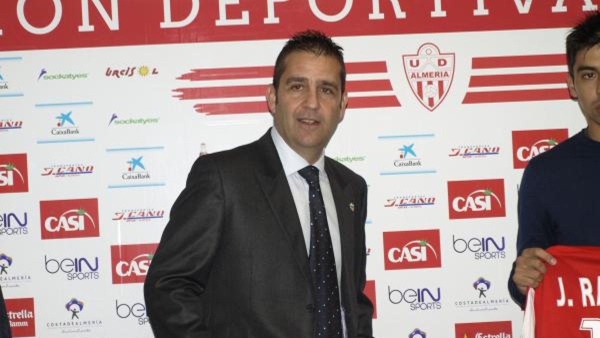 Alberto Benito en rueda de prensa.