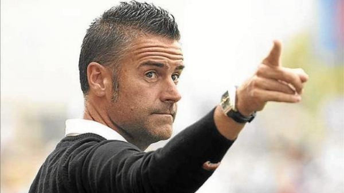 El entrenador del Zaragoza Lluis Carreras.