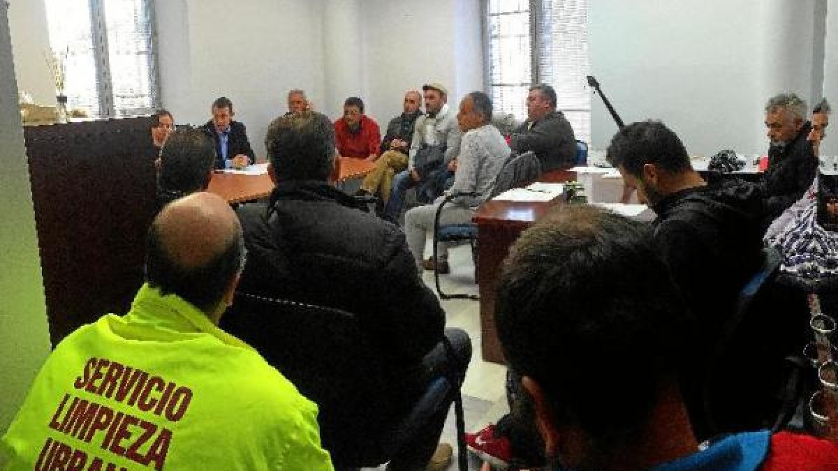 Reunión de los comités empresa FCC y ACCIONA.