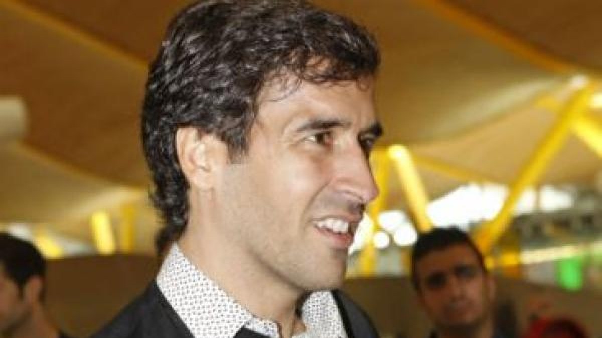 Raúl.