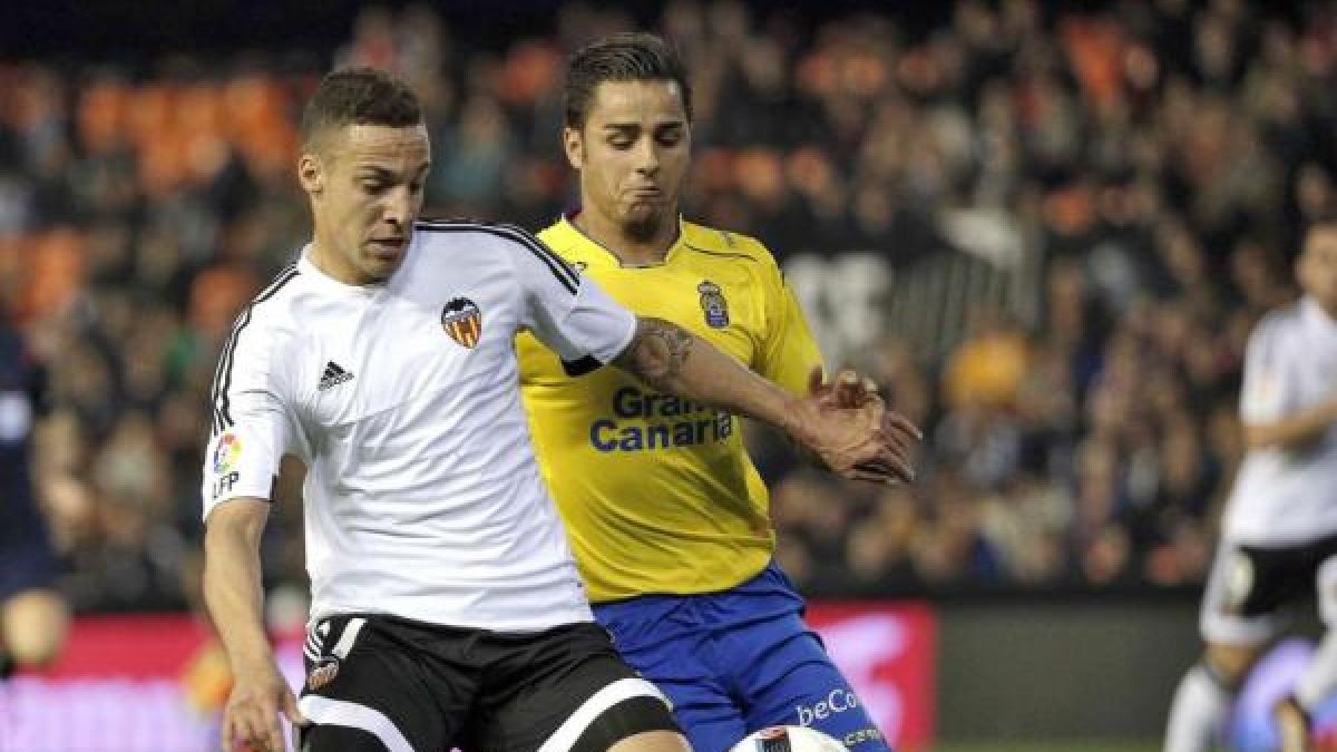 El Valencia empató 1-1 con Las Palmas en Mestalla.