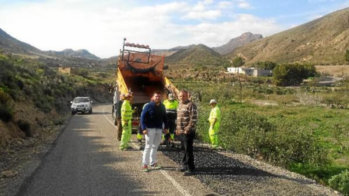 El concejal carbonero durante su visita a las obras