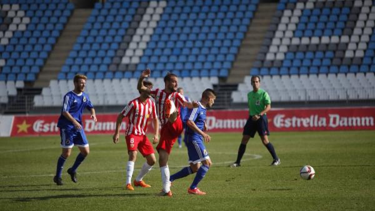 Xavi Carmona tampoco sigue en el Almería B.