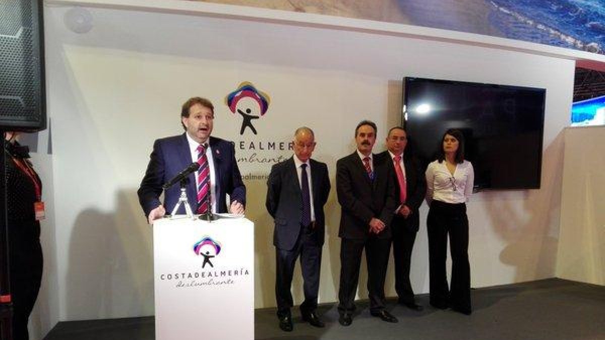 Presentación esta mañana de la iniciativa llevada a Fitur.