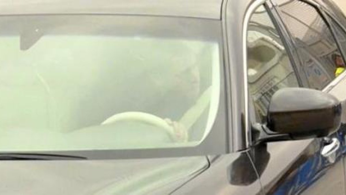 Roberto Carlos llegando a Valdebebas.