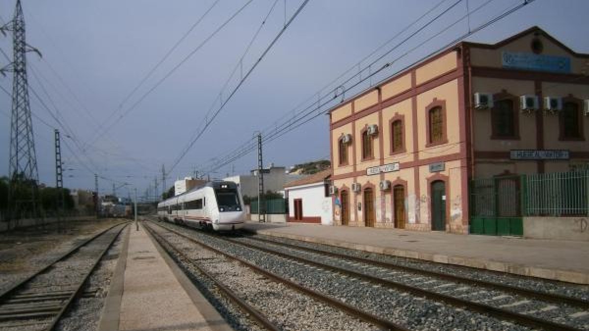 Imagen de la estación de Huércal-Viator