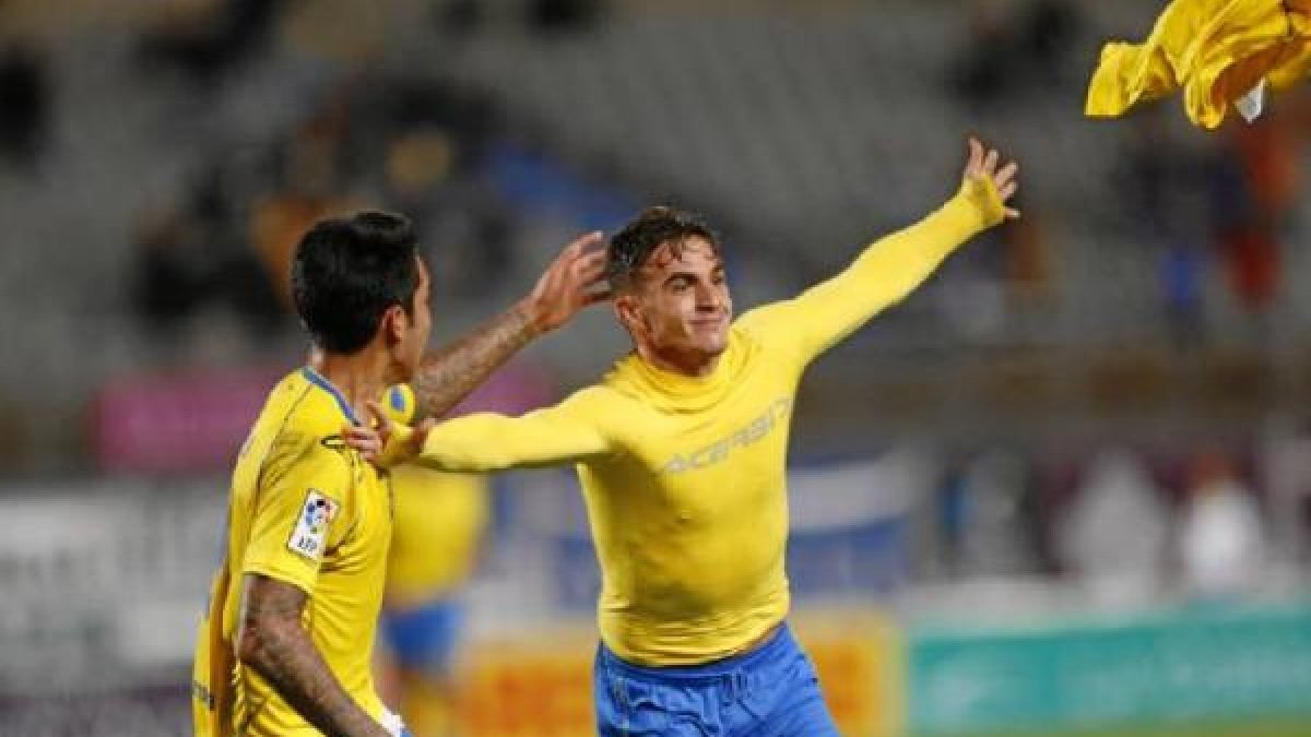 El jugador de Las Palmas celebrando un gol.