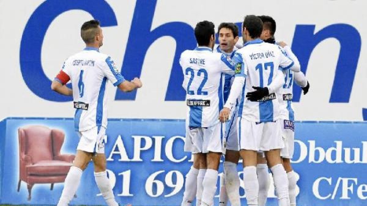 Los jugadores del Leganés celebrando uno de los goles.