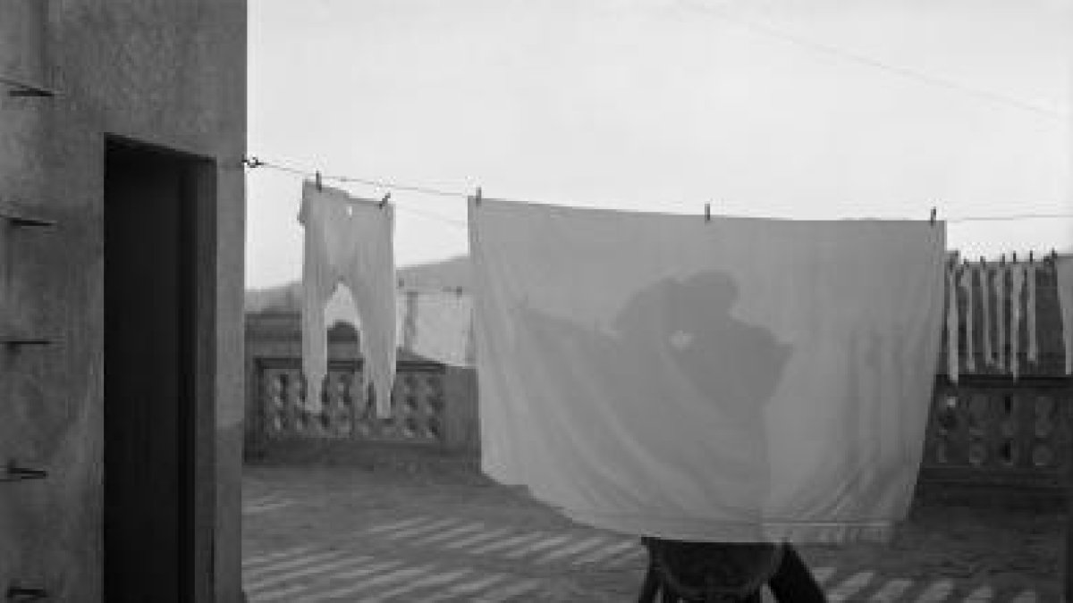 ‘El beso’, de 1930, una de las obras expuestas.