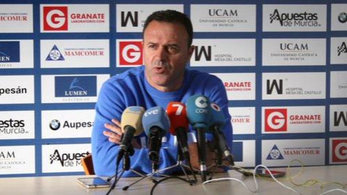 José María Salmerón.