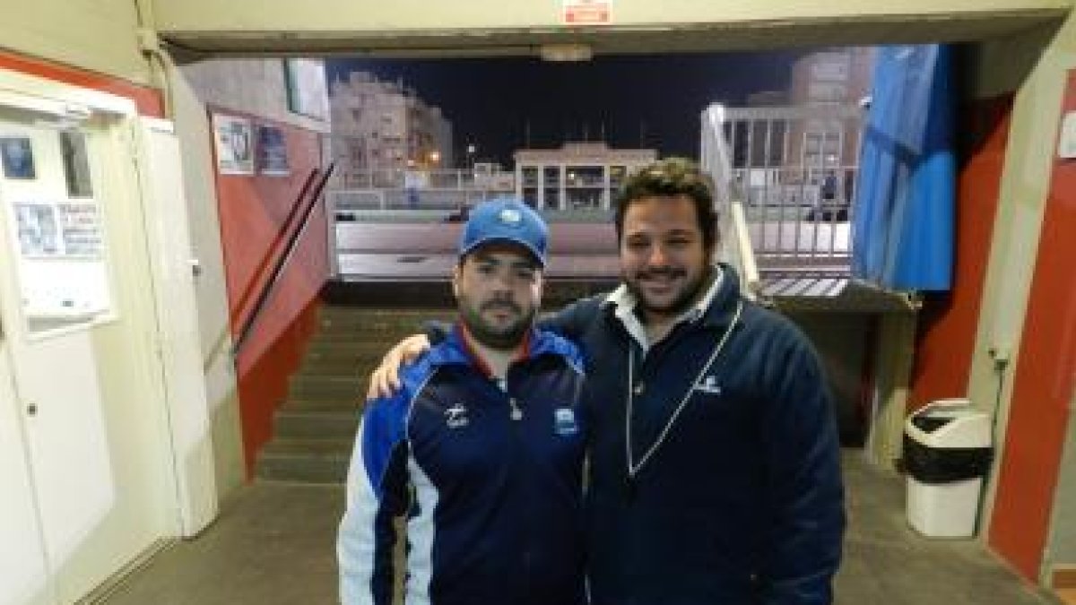 Los hombres del URA.