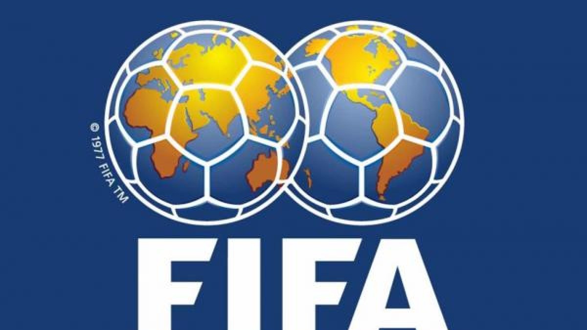 La FIFA ha sancionado a Madrid y Atlético.