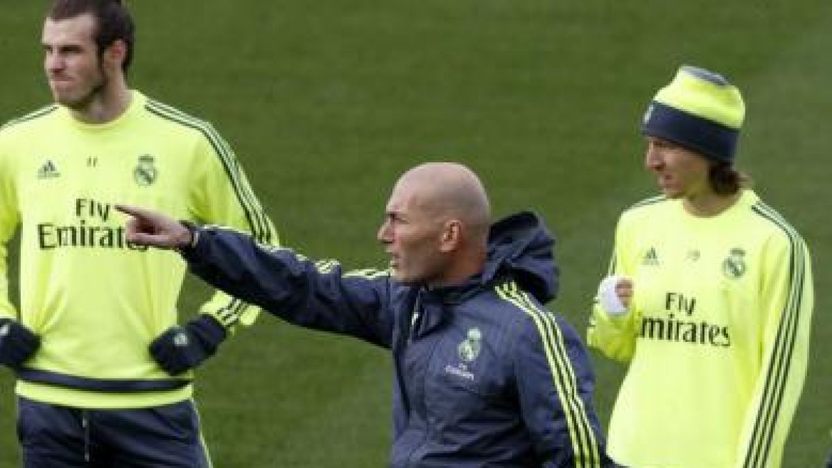 Zidane y Modrid en un entrenamiento.