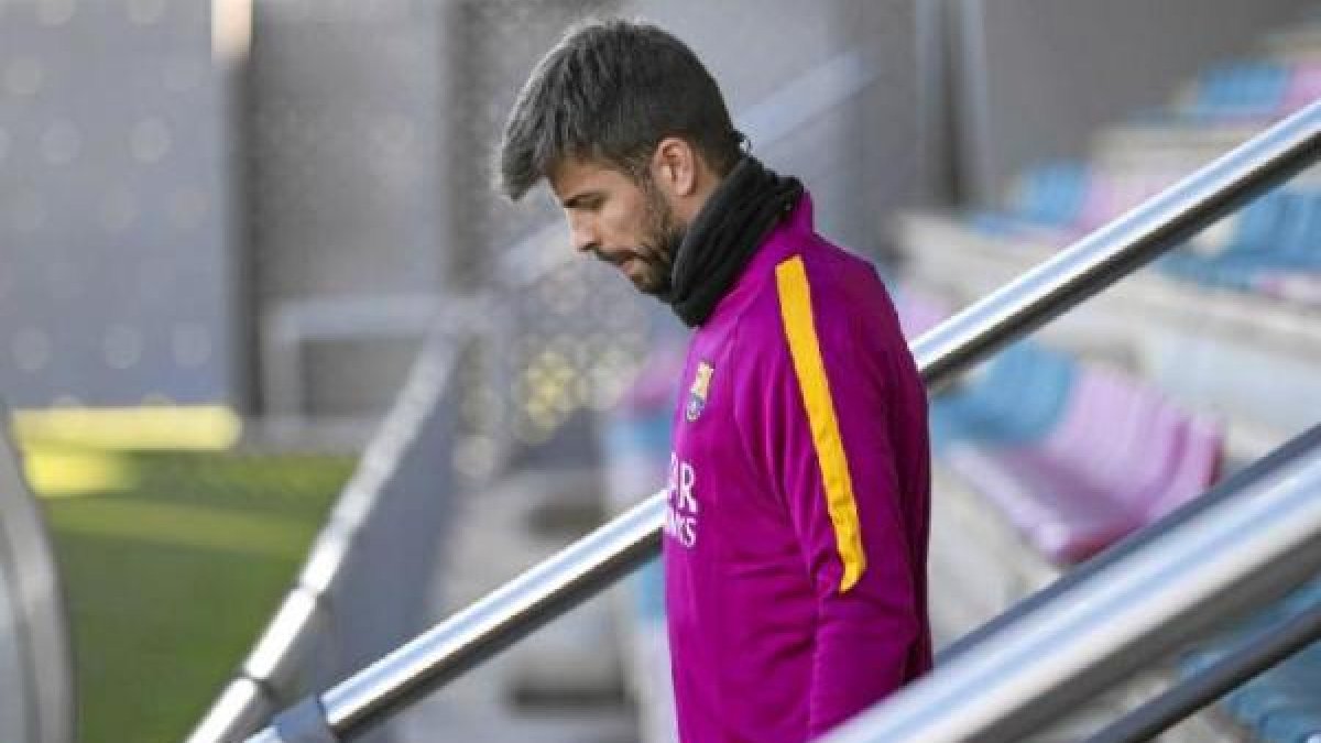Piqué en la sesión de entrenamiento.