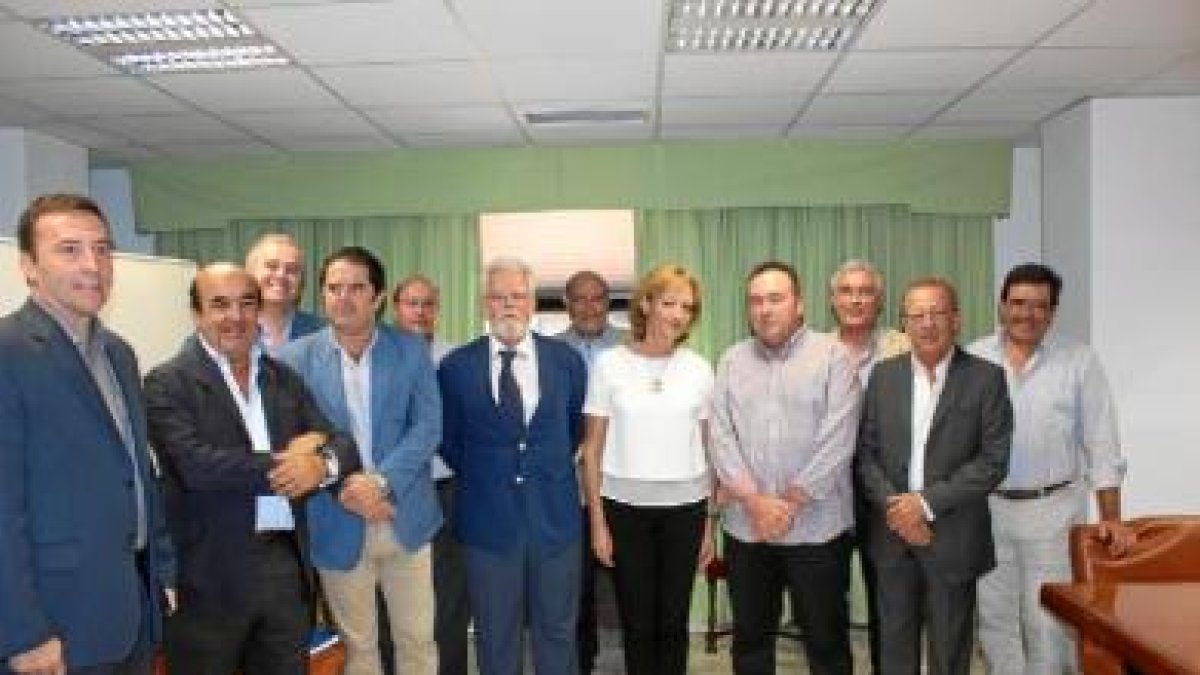 Representantes de Asaja con la consejera de Agricultura