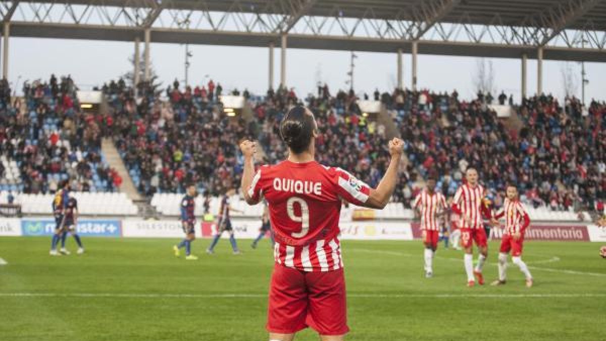 El hombre-gol del Almería.