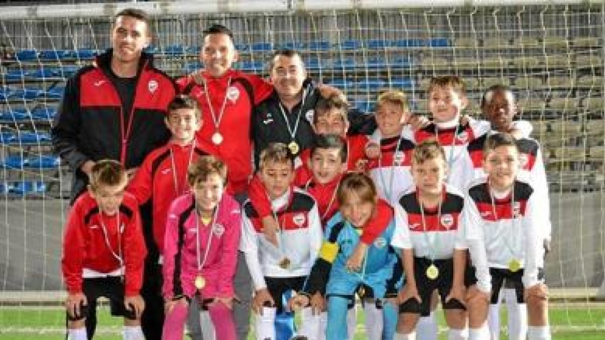 Los niños de La Cañada en lo más alto.