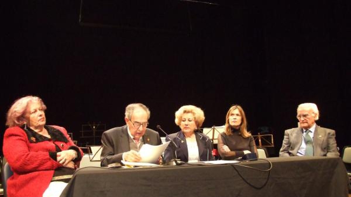 Loli Aguilera, José Montero, Mari Luz Segovia, Ana Martínez Labella y Enrique Ibáñez.