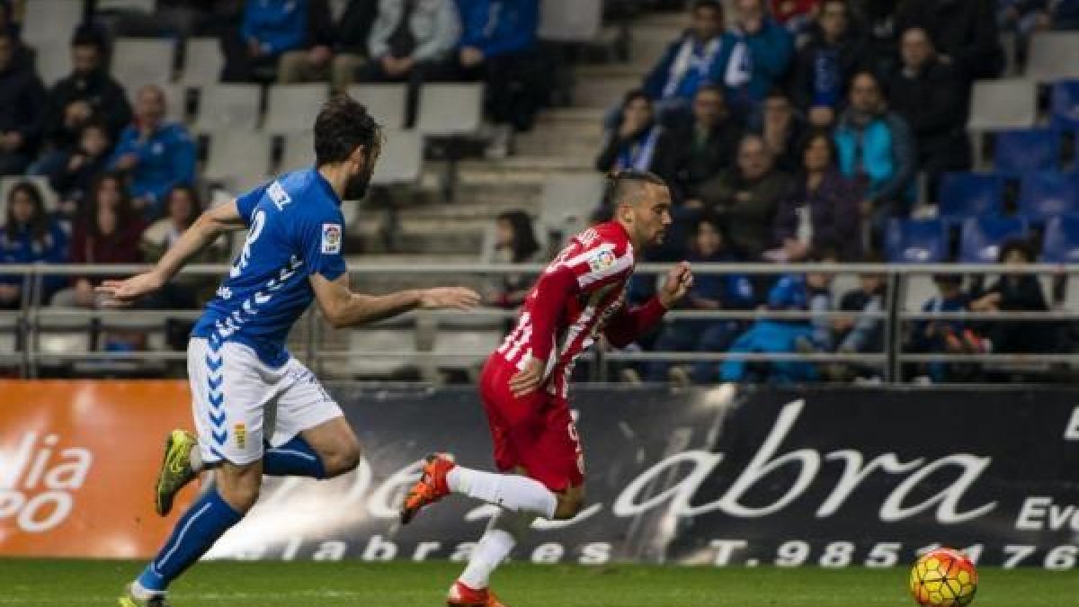 Una jugada del partido.