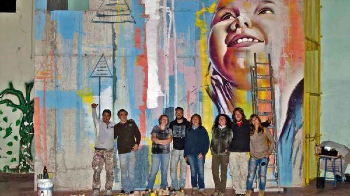 Los artistas que han transformado el barrio.