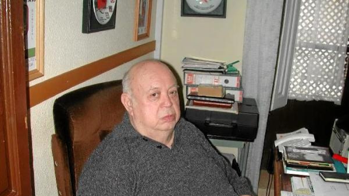 Eduardo Gallart en su despacho.