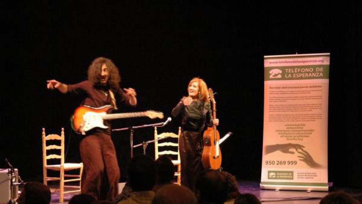 Teatro solidario a favor del Teléfono de la Esperanza.