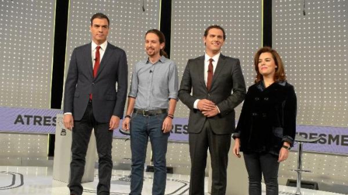 Los cuatro protagonistas del debate.