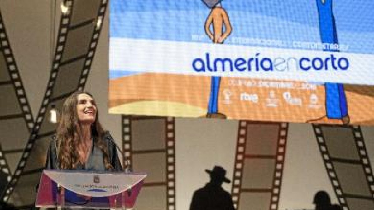 Ángela Molina tras recibir el premio en el festival.