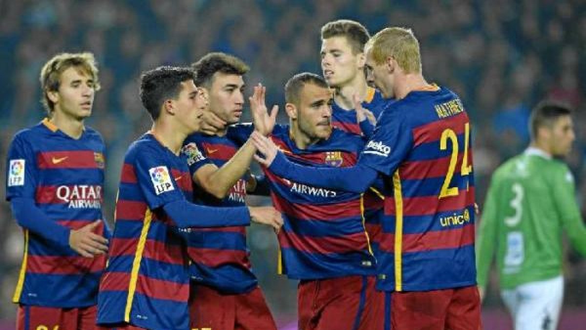 Otra noche de fiesta en el Camp Nou.