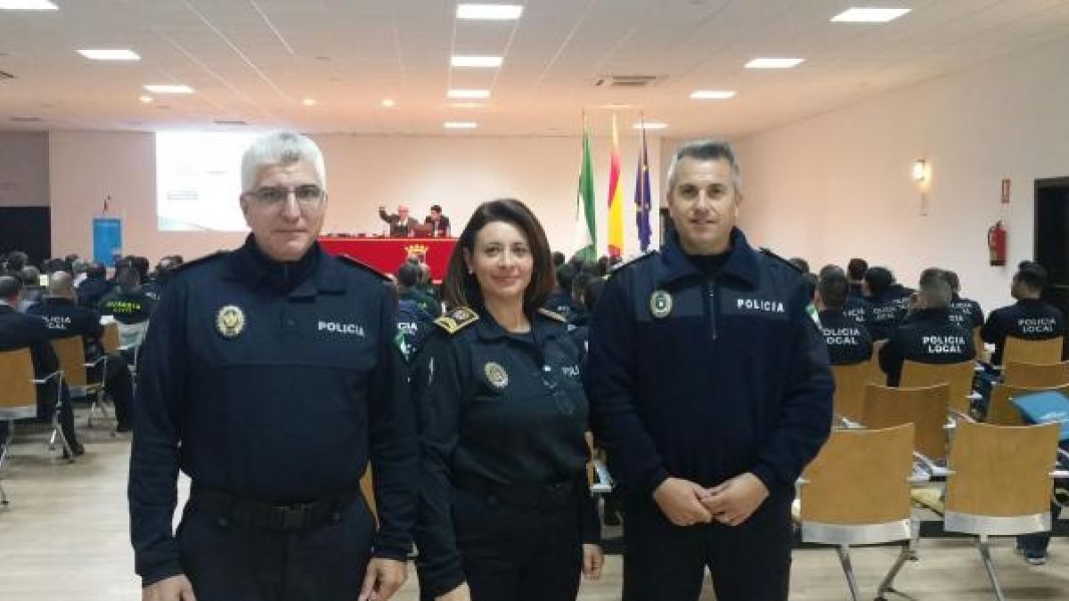 Los Miembros de la directiva de Ajdepla Pedro Javier Montoya (Mojácar), Carmen Mª Martínez (Almería) y José Gazquez (Níjar).