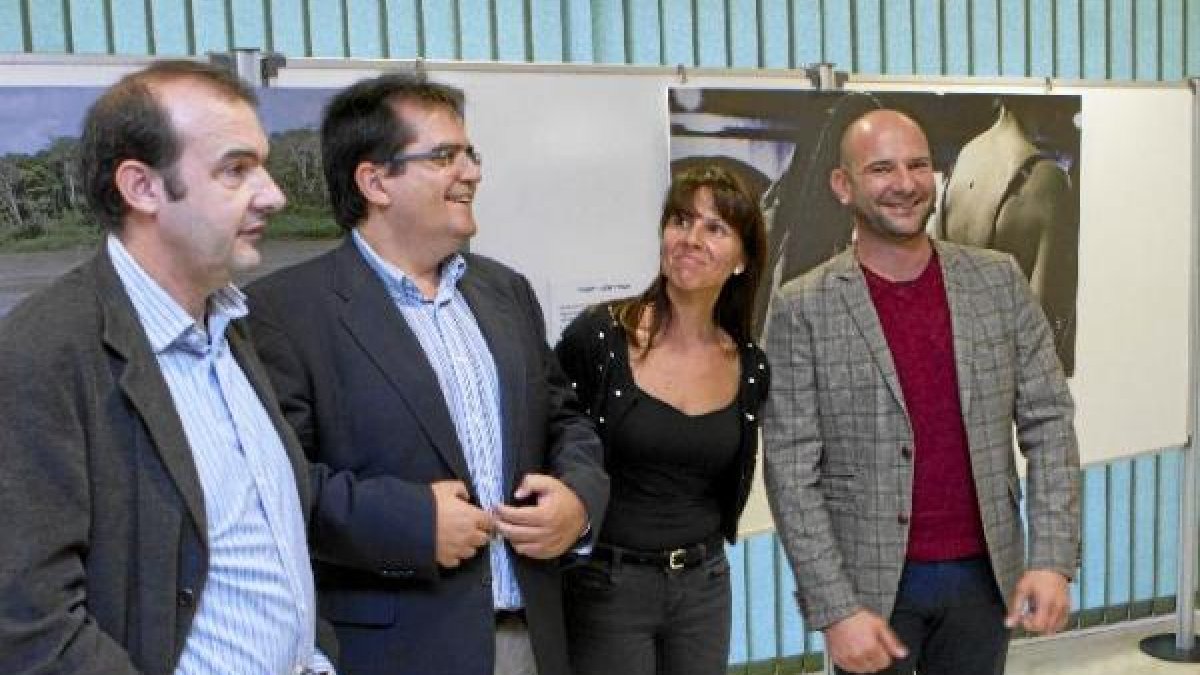 Inauguración de la exposición ‘Chicas nuevas 24 horas’, ayer en Espacio de Mujeres