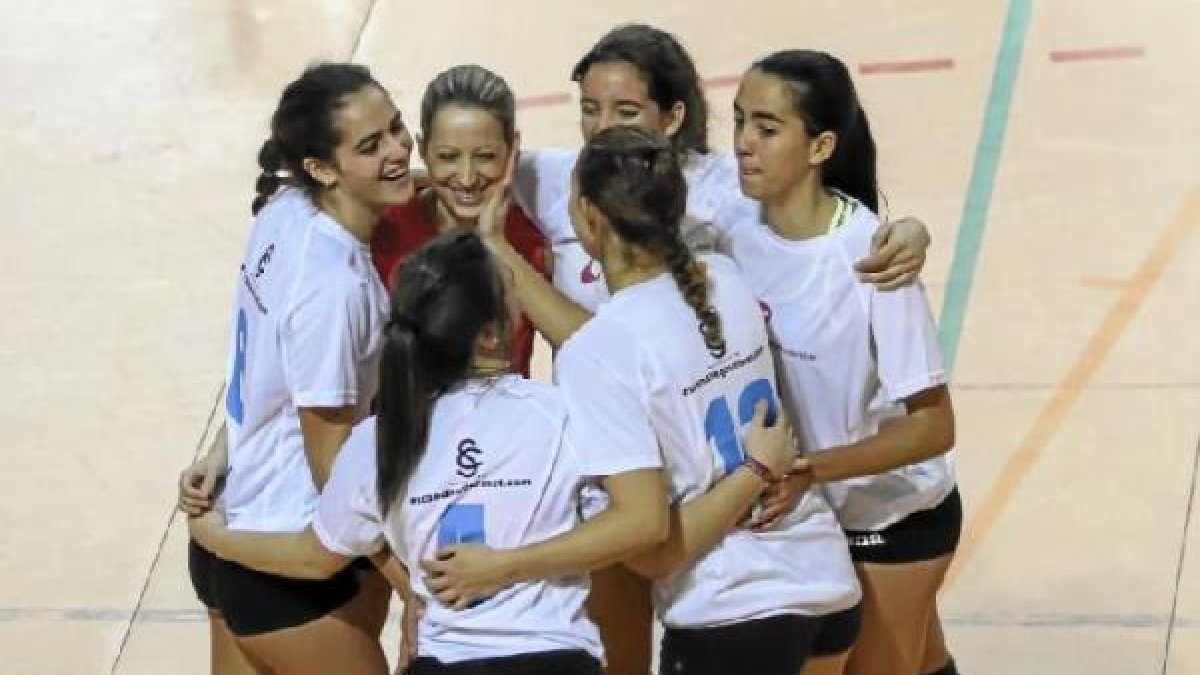 Las chicas del Mintonette vivieron su primer pulso provincial.