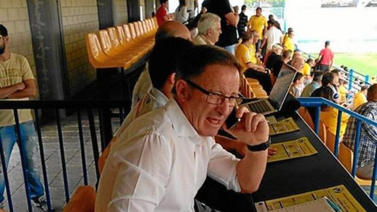 Anquela en su puesto de comentarista en Alcorcón.