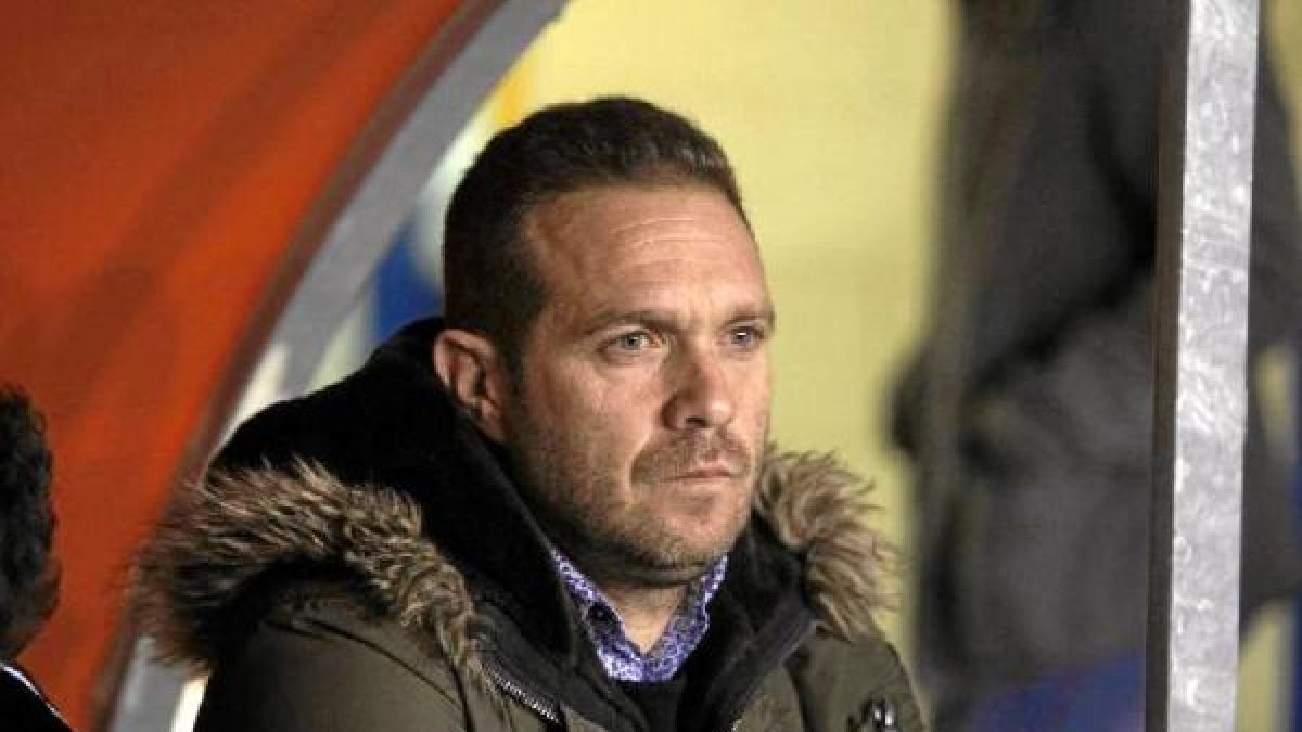 Tevenet ya es historia en el Huesca.