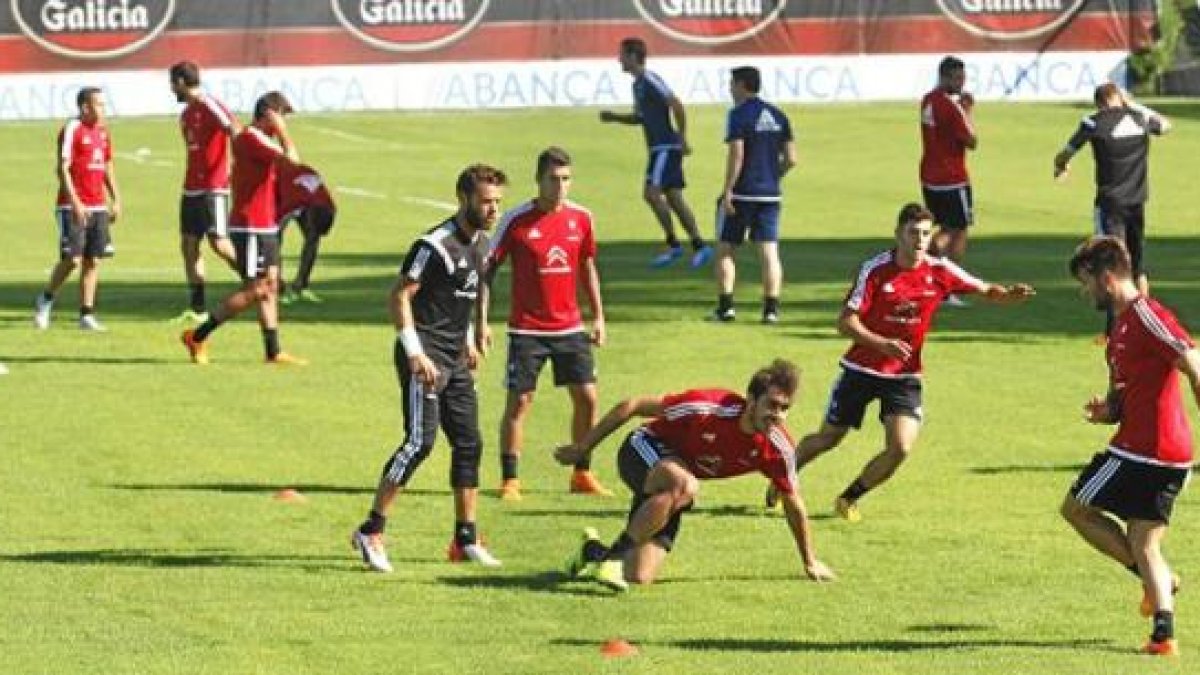 La plantilla no parará hasta la cita de Almería.