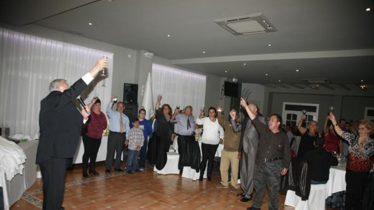 Brindis al cielo de Manolo García por Pepe Guijarro.