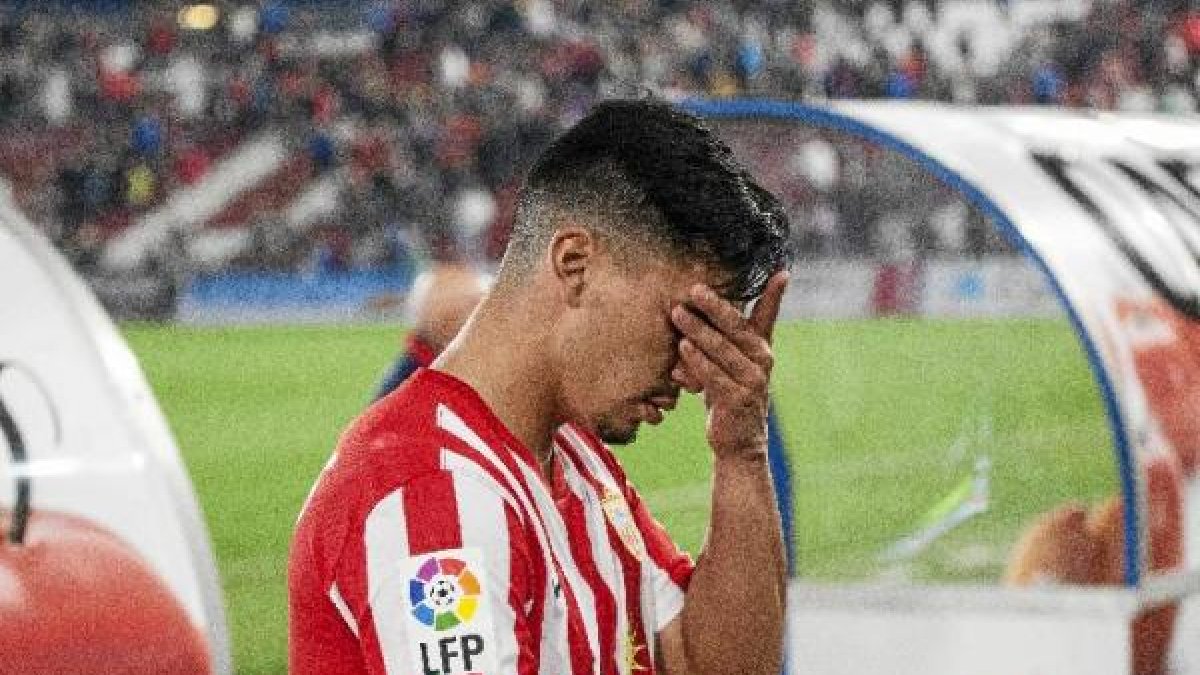 Lolo Reyes es el reflejo de un accidente del fútbol.