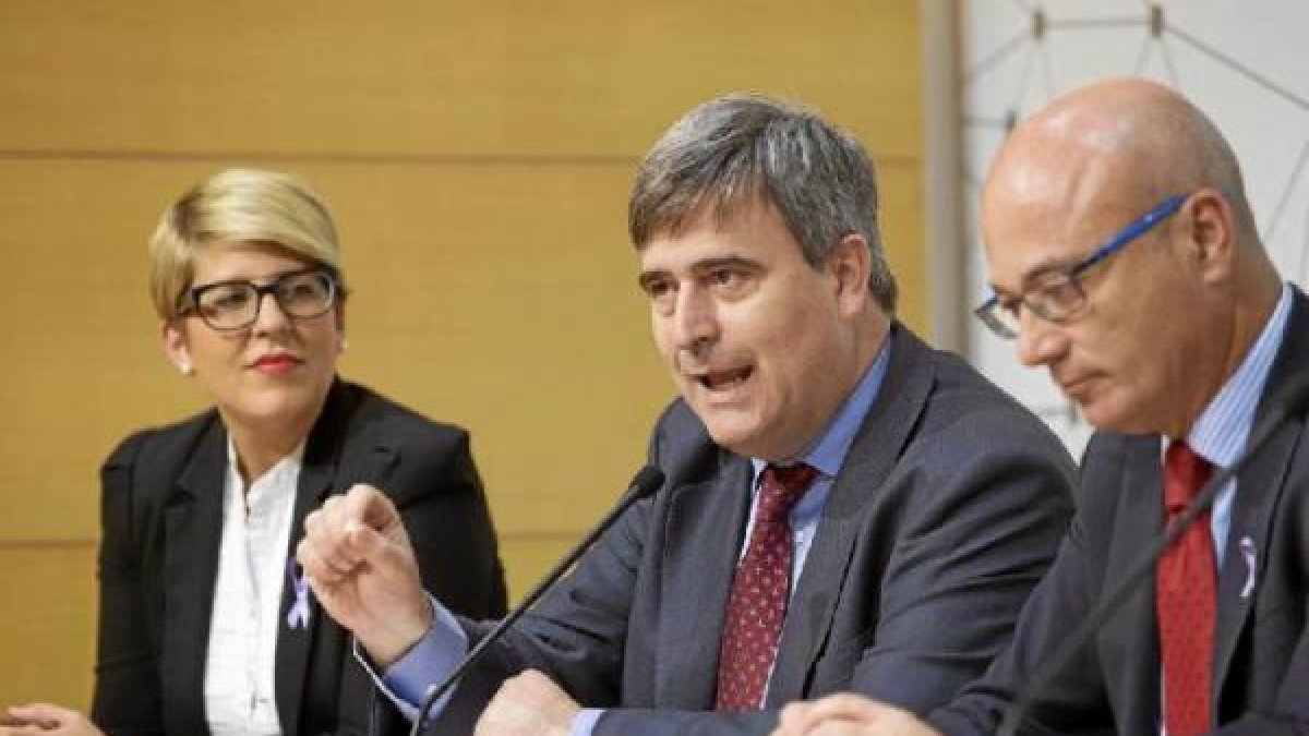 Cardenal elogia el plan de saneamiento de nuestro fútbol.