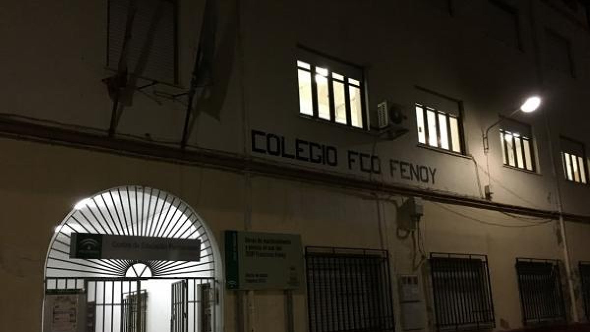 Edificio que albergaba a los estudiantes del Francisco Fenoy.