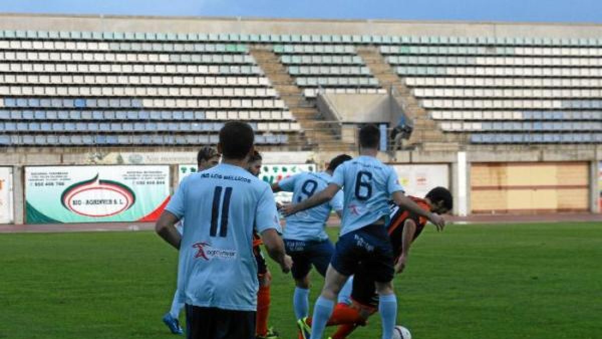 Los celestes esperaron su oportunidad para matar el partido.