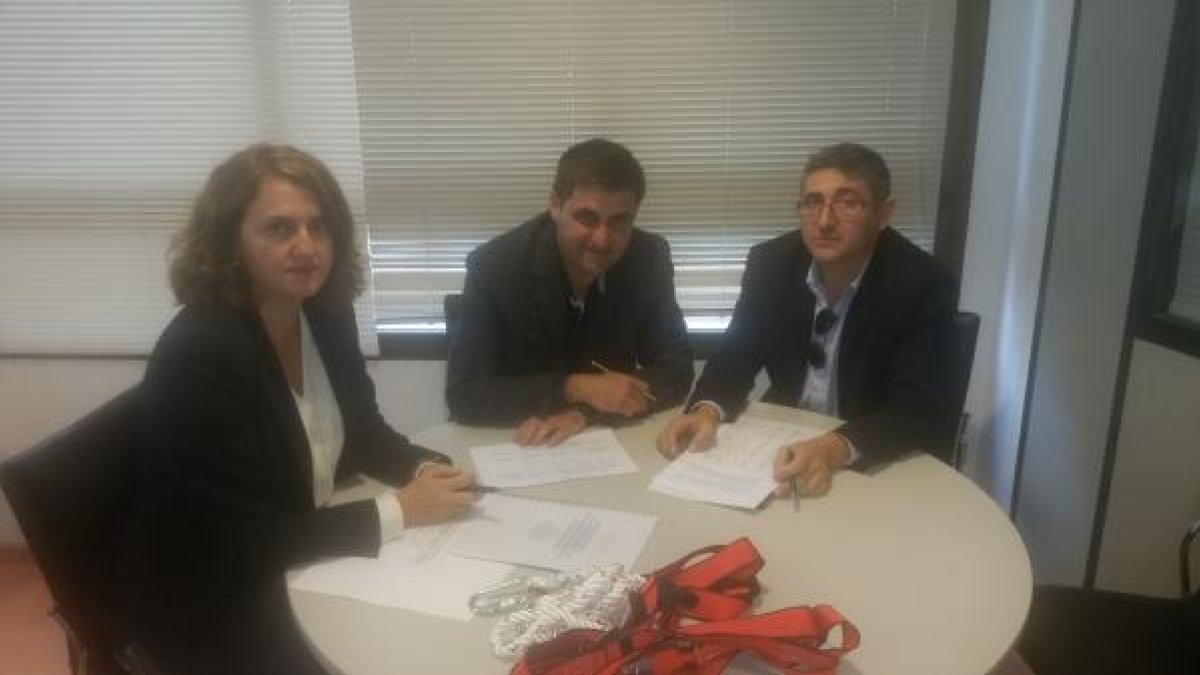 El concejal con los responsables del plan de prevención