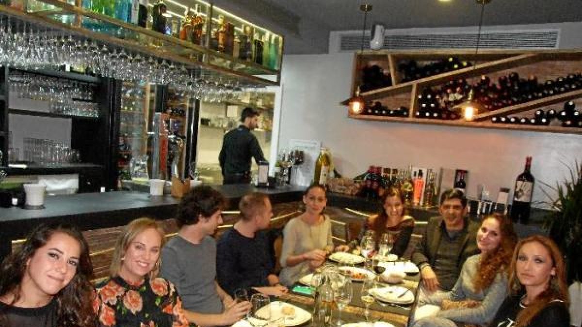 La directora del Conservatorio de Danza junto a profesores y ponentes de la Semana de la Danza.