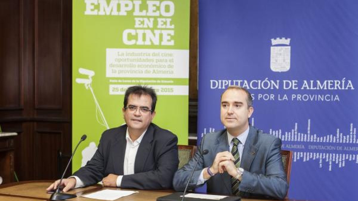 Los diputados de Cultura y Empleo y Promoción Económica, en la presentación.
