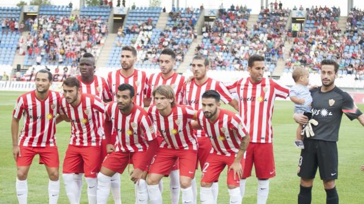 Once del Almería que le ganó al Osasuna.
